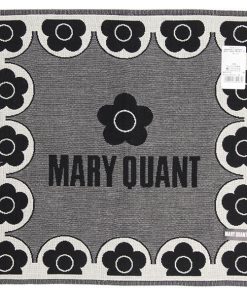 MARY QUANT マリークヮント 三重ガーゼハンカチ ブラック&ホワイト デイジーヘム