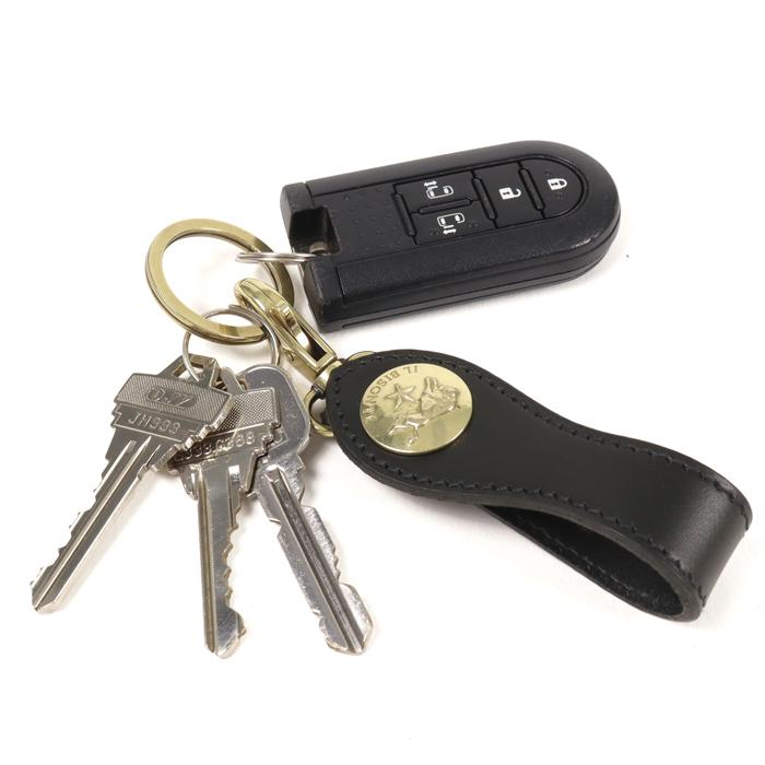 イルビゾンテ キーホルダー ビッグコンチョプレスレザーキーホルダー ベルトループ 商品番号54212309550 IL BISONTE - 画像 (5)