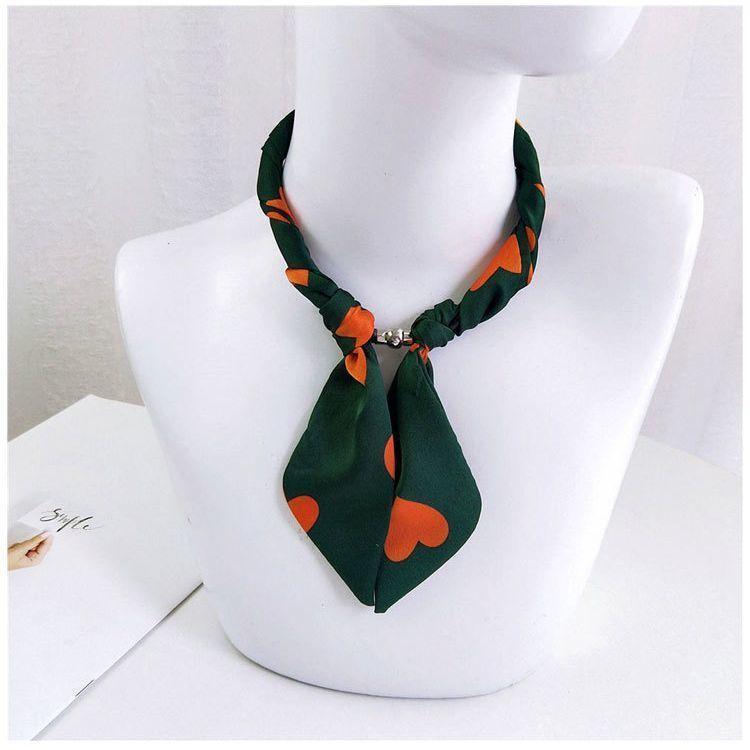 【値下げ】スカーフ マグネット式 ワンタッチ シルクタッチ 簡単 ネックレス風 チョーカー風 レディース アクセサリー おしゃれ きれいめ エレガント か - 画像 (4)