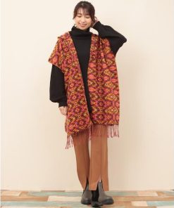 チチカカ ポンチョ ストール ショール 羽織もの レディース 秋 冬 総柄 ナバホ柄 フード付き フーディー 防寒 寒さ対策 鮮やか フード付きナバホポンチョ zkwjbc7047